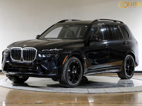 Used 2024 BMW X7 xDrive40i w/ M Sport Package image 9