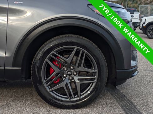 Certified 2025 Ford Explorer ST-Line w/ ST-Line Street Pack image 11