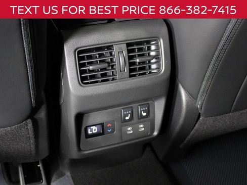 New 2026 Nissan Rogue Platinum w/ Platinum Premium Package AWD/4WD image 24