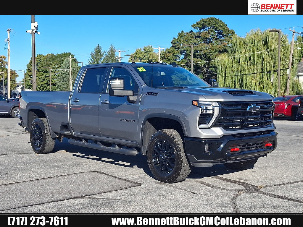 Used 2025 Chevrolet Silverado 3500 LT w/ Trail Boss Package AWD/4WD image 1