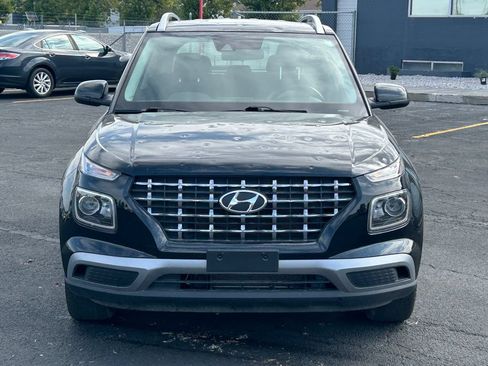 Used 2022 Hyundai Venue SEL FWD image 8