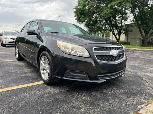 Used 2013 Chevrolet Malibu LT w/ Power Convenience Package FWD image 8