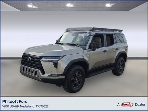 Used 2025 Lexus GX 550 image 1