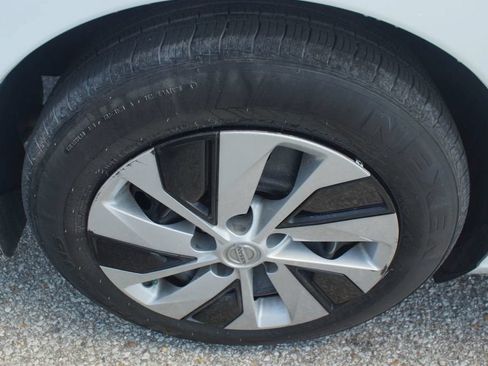Used 2021 Nissan Altima 2.5 S FWD image 24