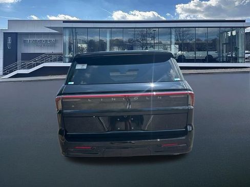 New 2026 Lincoln Navigator Black Label AWD/4WD image 6