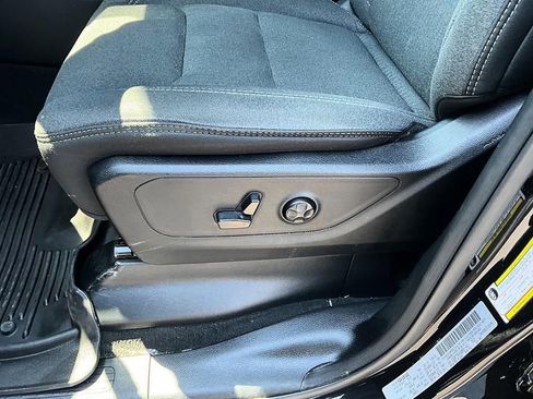 Used 2020 RAM 1500 Big Horn AWD/4WD image 15