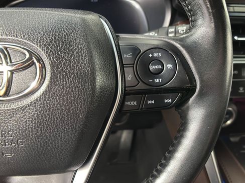 Used 2024 Toyota Venza Limited AWD/4WD image 31
