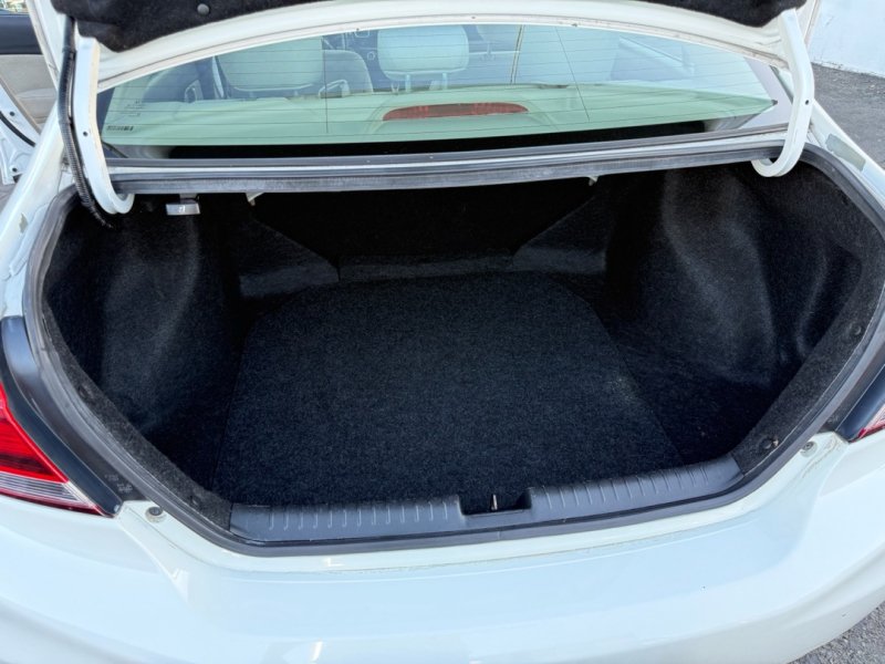 Used 2014 Honda Civic LX image 18