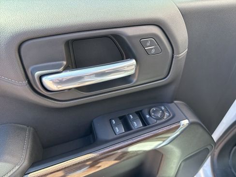 Used 2019 Chevrolet Silverado 1500 LT w/ All-Star Edition image 10