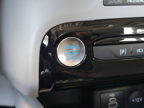 New 2024 Ford Escape SE w/ PHEV Premium Package FWD image 22
