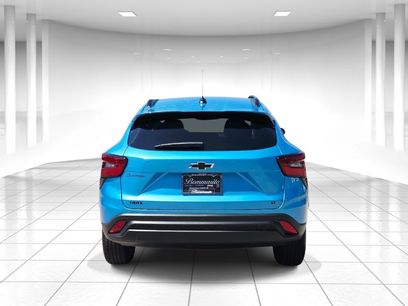 Used 2026 Chevrolet Trax LT w/ Driver Confidence Package