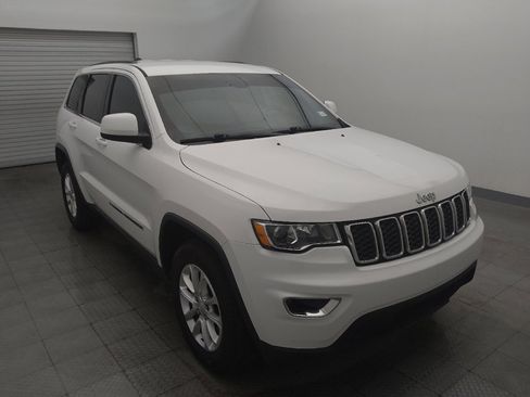Used 2022 Jeep Grand Cherokee Laredo E RWD image 13