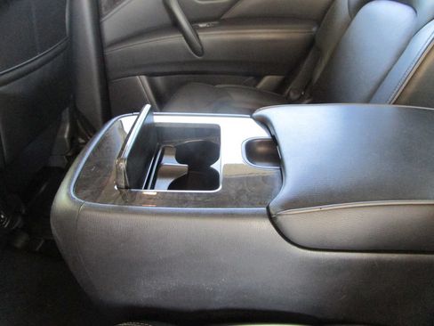 Used 2024 INFINITI QX80 Luxe RWD image 25