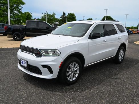 Used 2023 Dodge Durango SXT w/ Quick Order Package 2BK AWD/4WD image 9