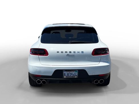 Used 2018 Porsche Macan AWD/4WD image 4
