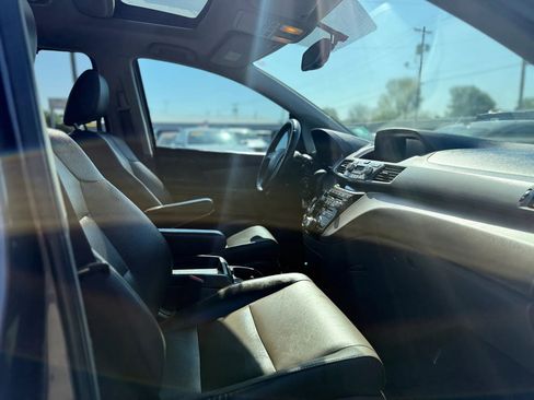 Used 2013 Honda Odyssey Touring Elite image 45
