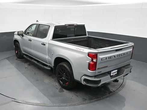 Used 2022 Chevrolet Silverado 1500 RST w/ Redline Edition AWD/4WD image 26