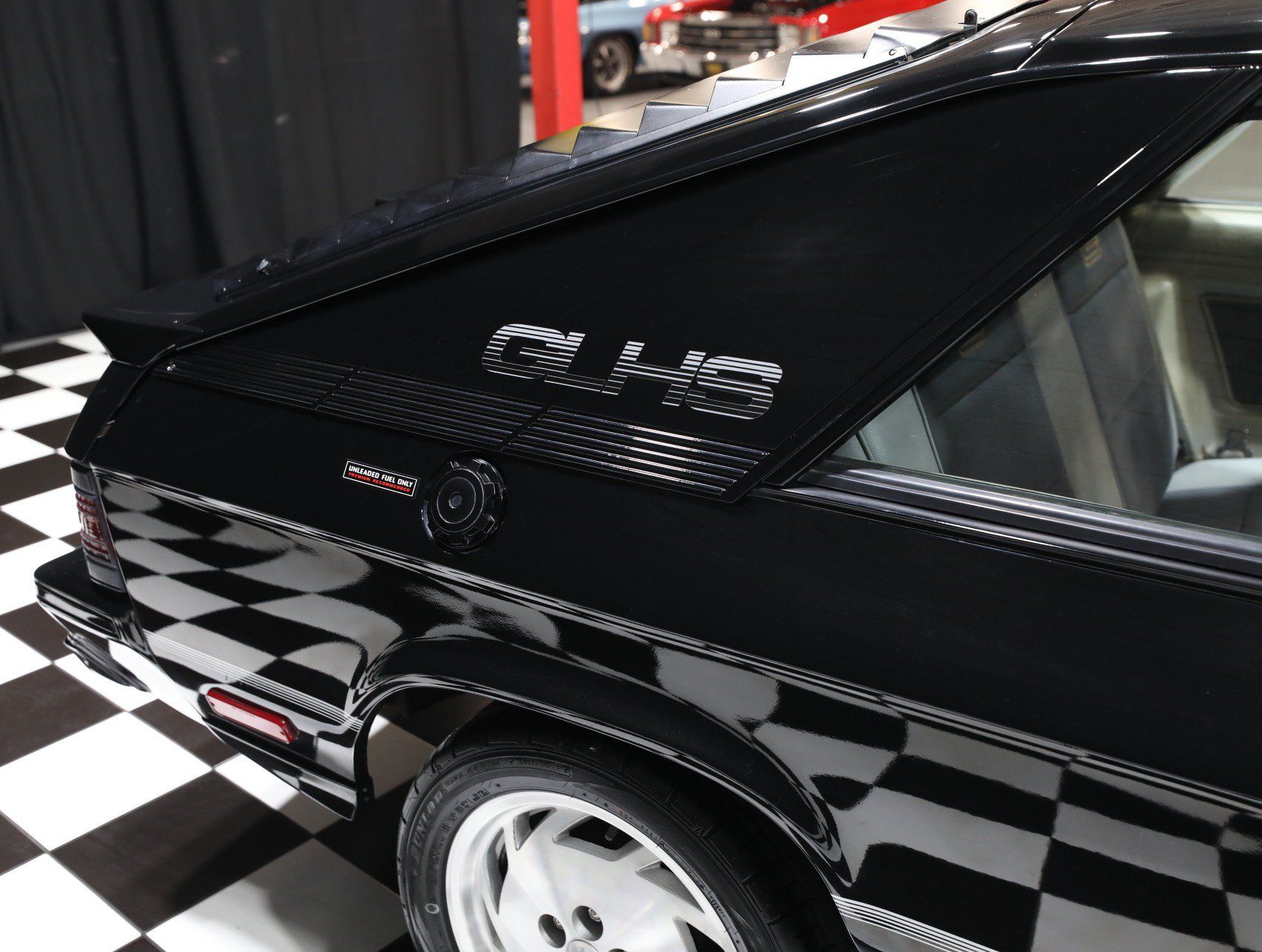 Used 1987 Dodge Charger Shelby FWD image 21