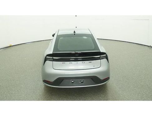 New 2026 Toyota Prius Plug-In Hybrid image 7