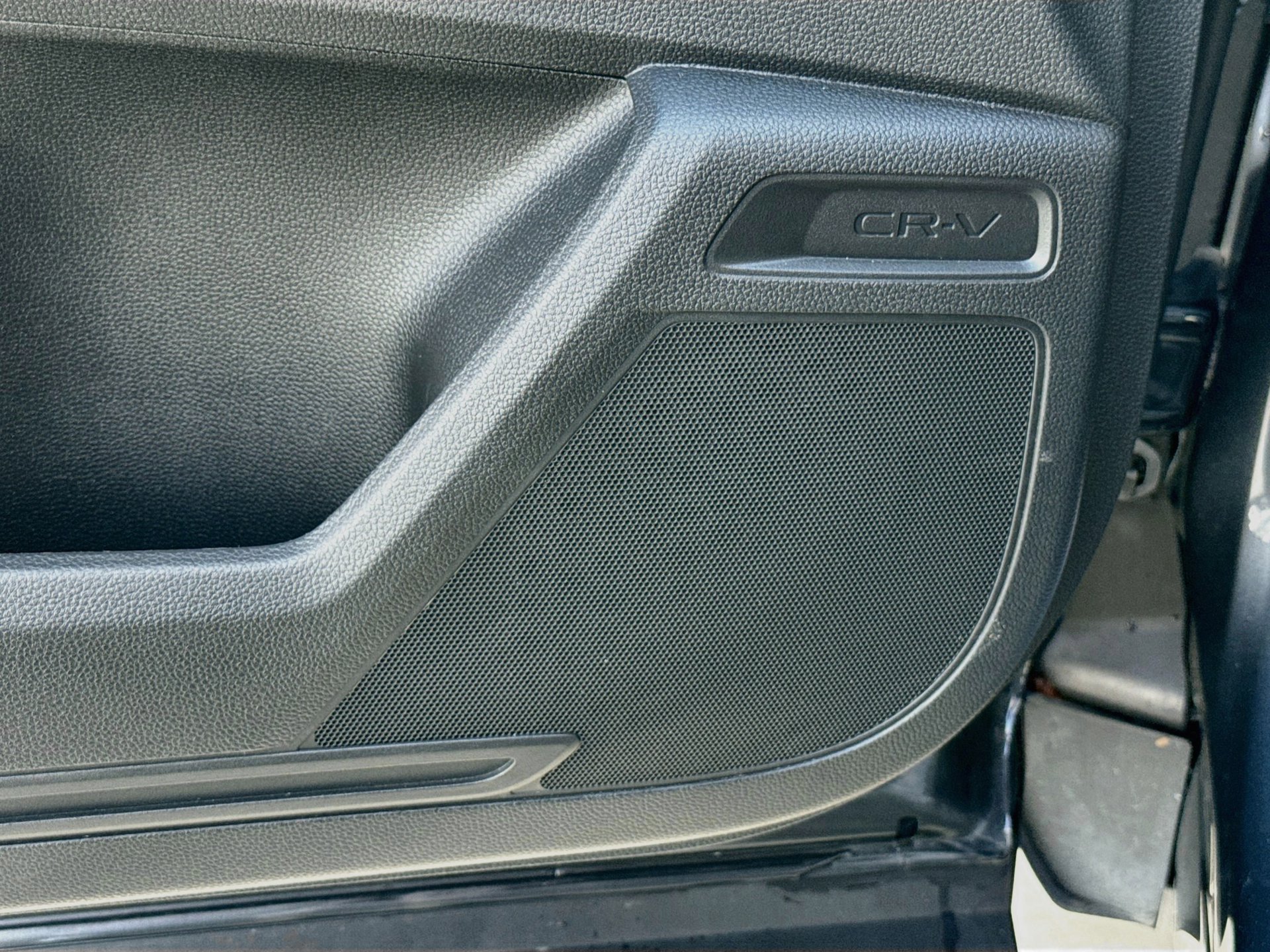 Certified 2025 Honda CR-V LX image 25