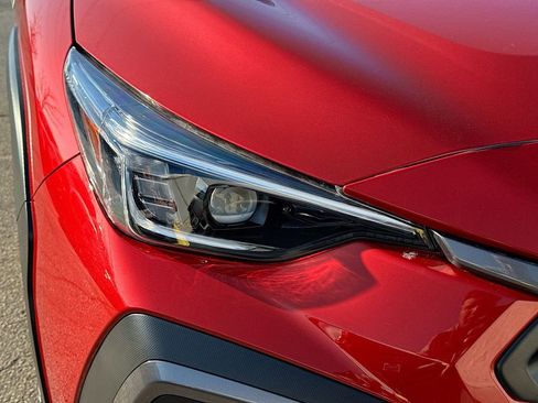 Certified 2025 Subaru Crosstrek 2.5i Limited w/ Crosstrek Mirror Package image 41