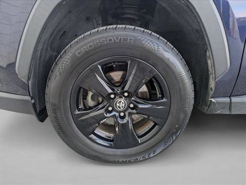 Used 2021 Toyota RAV4 XLE image 23
