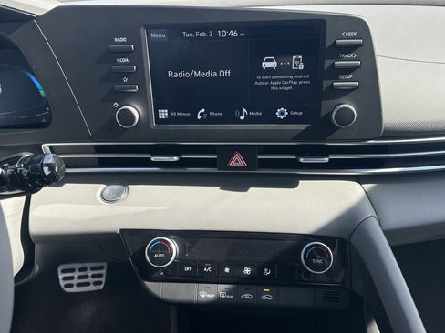 New 2026 Hyundai Elantra Sport FWD image 20