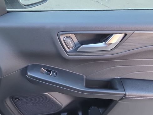 New 2026 Ford Escape SE w/ PHEV Premium Package image 24