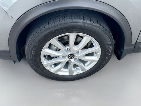 Used 2022 Nissan Rogue Sport SV w/ Technology Package FWD image 26