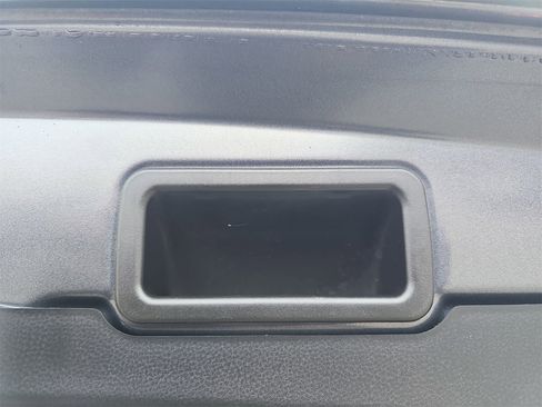 Certified 2023 Subaru Impreza 2.0i Limited image 16