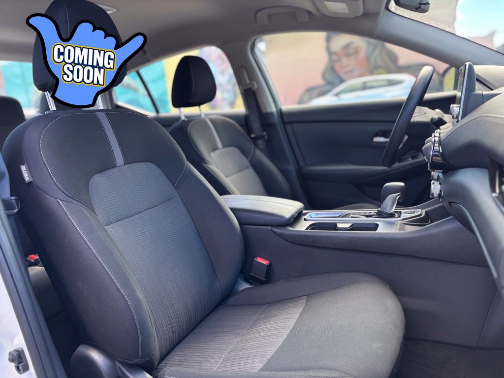Used 2025 Nissan Sentra SV FWD image 9