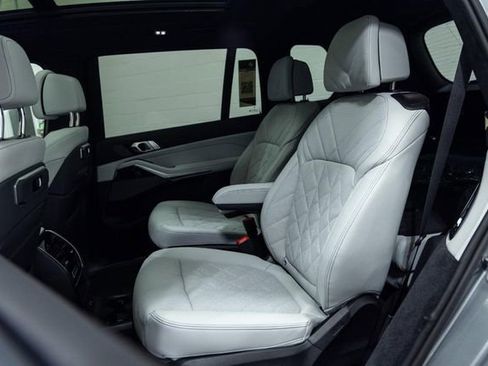 New 2026 BMW X7 xDrive40i image 25