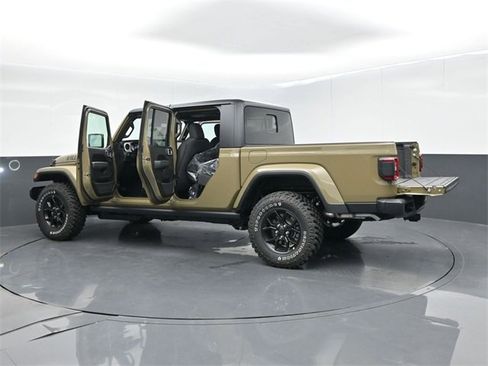 New 2026 Jeep Gladiator Willys image 61