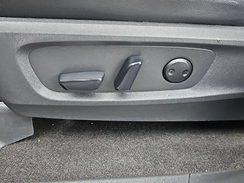 Used 2024 Nissan Pathfinder Rock Creek AWD/4WD image 27