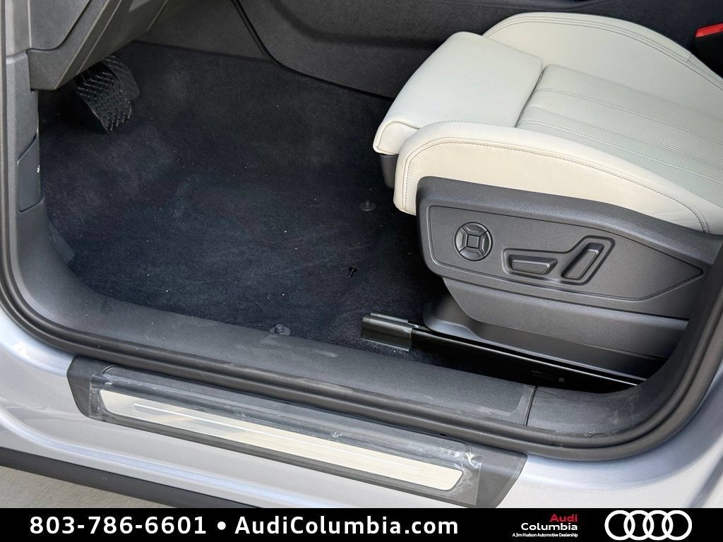 New 2026 Audi Q5 Premium Plus AWD/4WD image 18