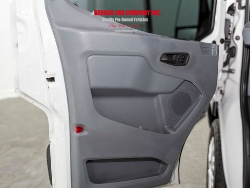 Used 2018 Ford Transit 250 130 Low Roof w/ Exterior Upgrade Package image 5