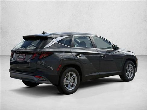 New 2026 Hyundai Tucson SE image 2