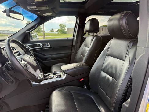 Used 2014 Ford Explorer Sport AWD/4WD image 17