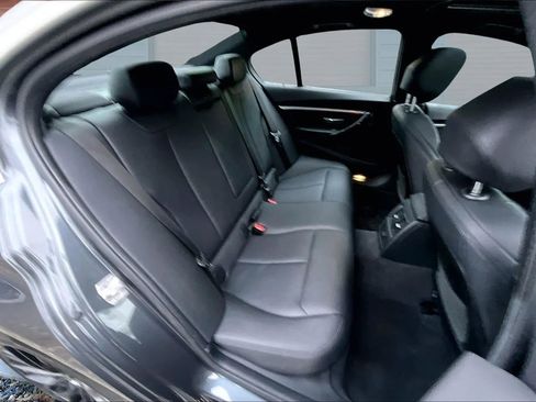 Used 2017 BMW 330i xDrive 330i xDrive Sedan 4D image 26