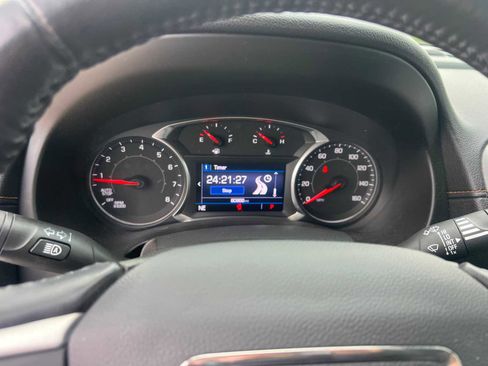 Used 2020 GMC Terrain SLE w/ Driver Convenience Package image 16