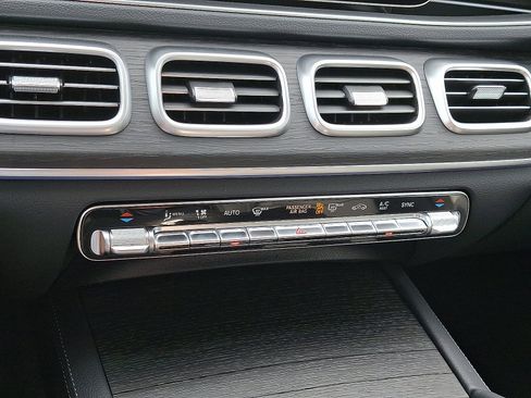 Used 2026 Mercedes-Benz GLE 350 4MATIC image 11