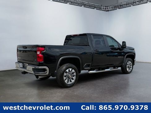 New 2026 Chevrolet Silverado 2500 LT AWD/4WD image 3