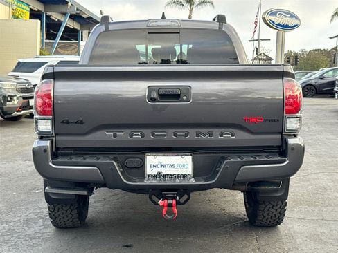 Used 2022 Toyota Tacoma TRD Pro AWD/4WD image 11