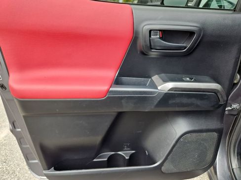 Used 2019 Toyota Tacoma SR5 image 26