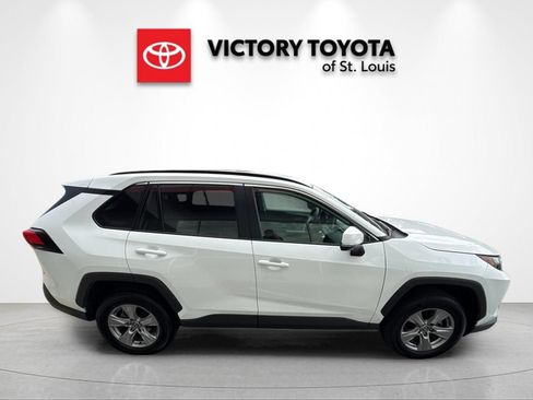 Used 2025 Toyota RAV4 XLE FWD image 2
