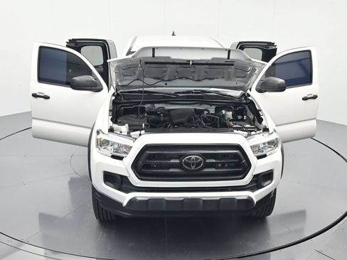 Used 2022 Toyota Tacoma SR w/ SX Package RWD image 44