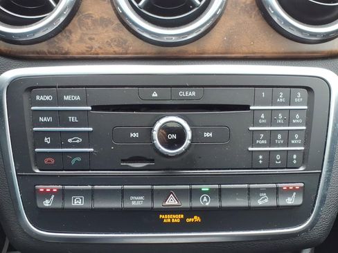 Used 2016 Mercedes-Benz GLA 250 GLA 250 image 19