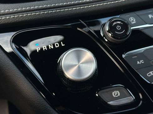 New 2026 Chrysler Pacifica Select w/ S Appearance Package image 13