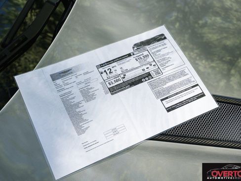 Used 2017 Aston Martin V12 Vantage S image 38