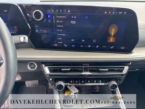 Used 2024 Chevrolet Traverse LT w/ Midnight/Sport Edition image 12